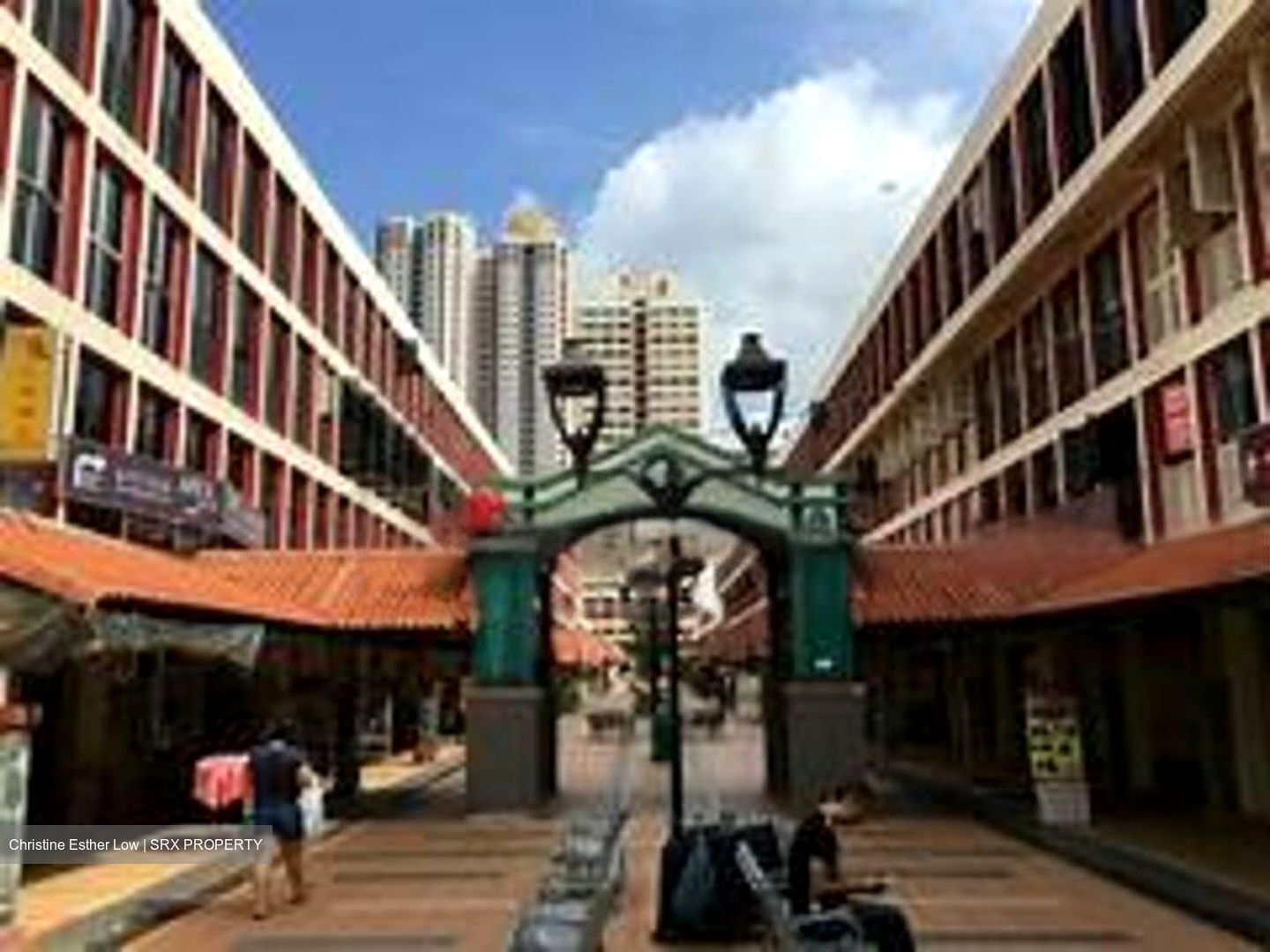 Toa Payoh Central (D12), Shop House #495536981